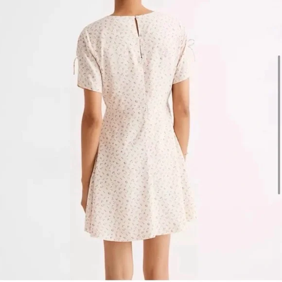 Madewell Light Cream Floral Mini Dress - Picture 2 of 10